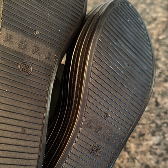 Refresh Black Platform Shoes with Chunky Sole NWOT 8.5 - Picture 9 of 10